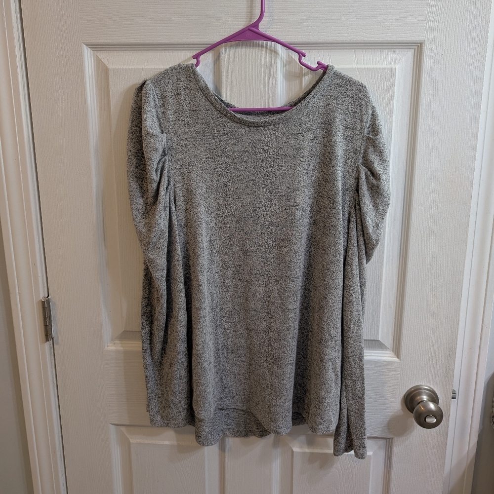 A New Day Women’s Gray Puff Long Sleeve Shirt - Size M
